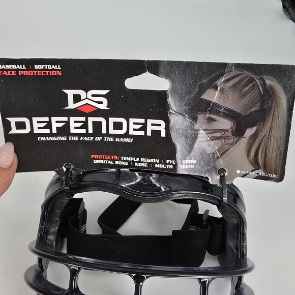 DS Defender Softball Baseball Face Mask Guard Youth Sport Shield NWT Large - Picture 6 of 6